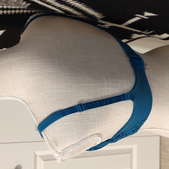 💎EUC Victoria's Secret Body by Victoria Lined Demi Convertible T-Shirt Soft, 34 - Picture 6 of 14